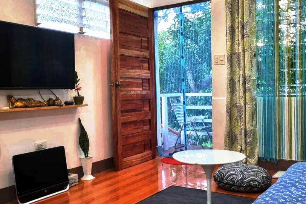 Cozy Tinyhouse Near Sm City Daet Exteriör bild